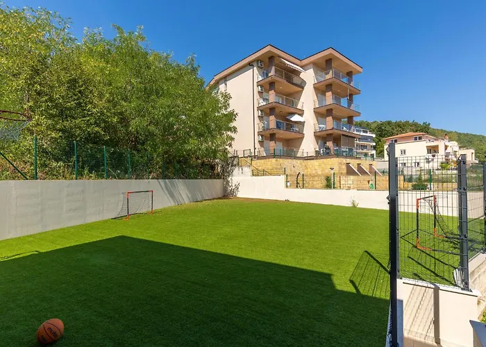 Pet Friendly In Semesterbostad Opatija
